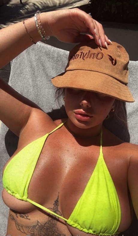 aliciashottakes star porn pic