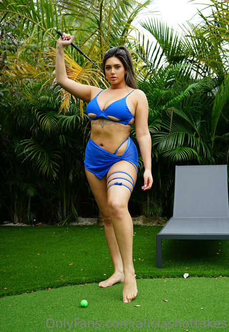 aliciashottakes star top photo