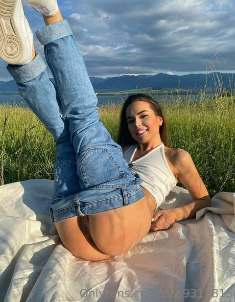 clairelaurent naked pornstar image