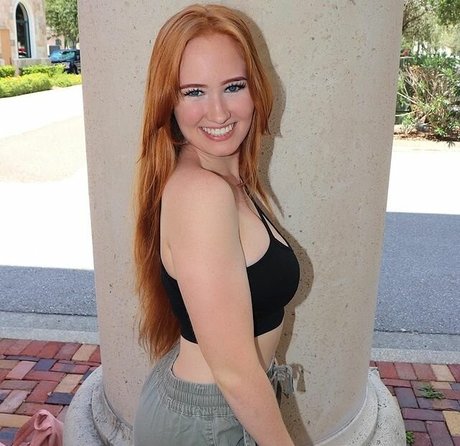 skinny big tits onlyfans pornos galleries