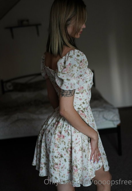 oooopsfree naked pornstar gallery