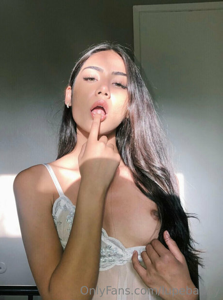 sisters onlyfans free naked images