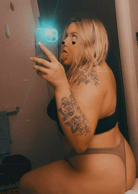 bigbootylatinamx model nude img