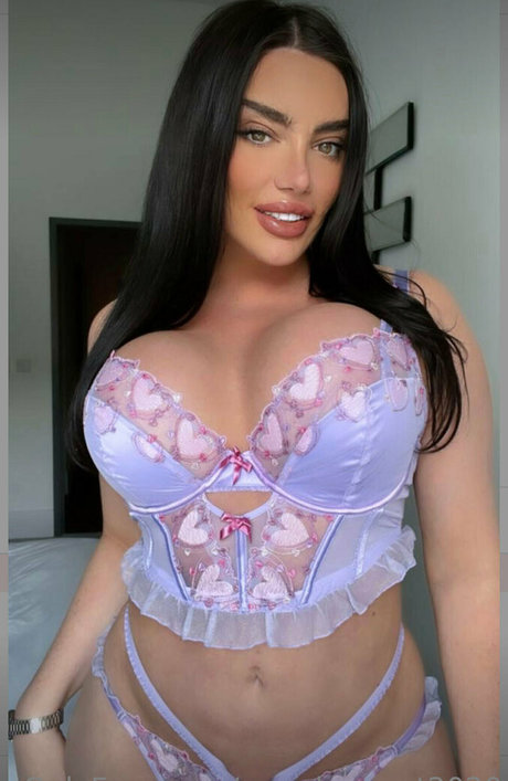 mandysweet2020 perfect actress image