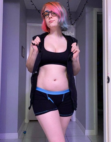 nerdy teen onlyfans hot nude pictures