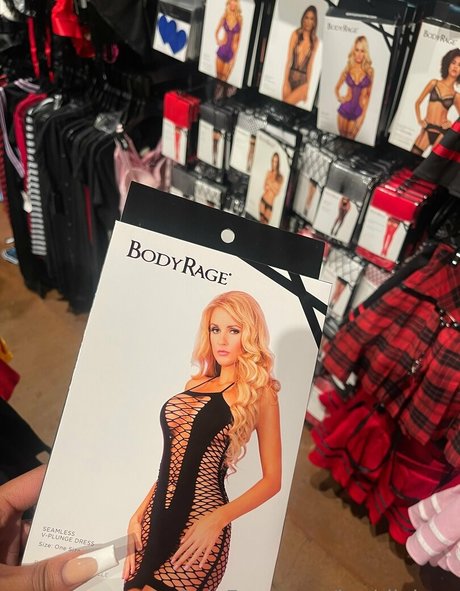 bent over pussy onlyfans nice photo