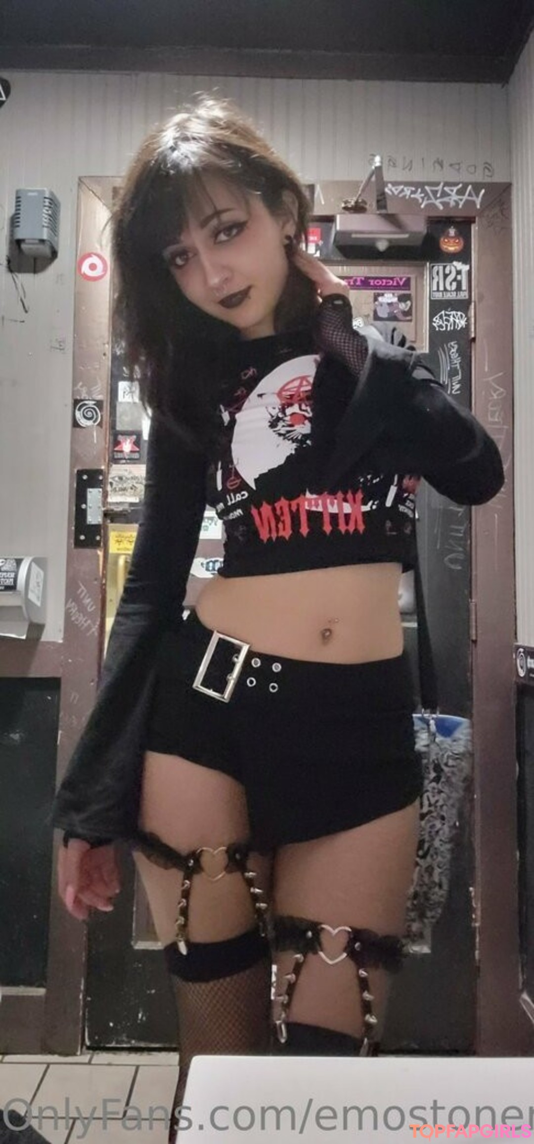 Emostonergorl hd pornstar photo