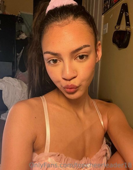 topcheerleader18 star pornographic pic