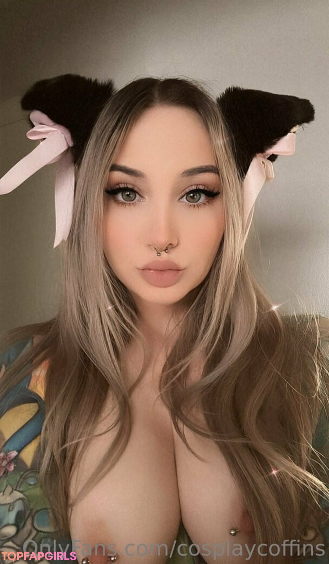 cosplaycoffins art actress pic