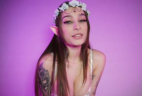 akufree sexy star img