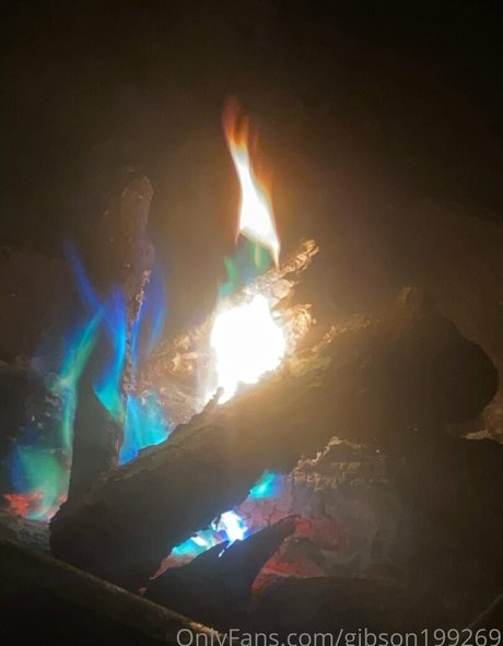 gibson199269 beautiful actress image