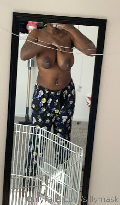 Sillymask model erotic archive