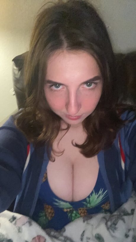 Megan Bitchell nice model image