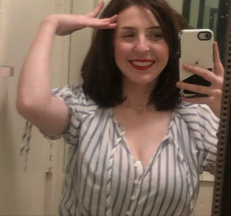 Megan Bitchell nude pornstar img