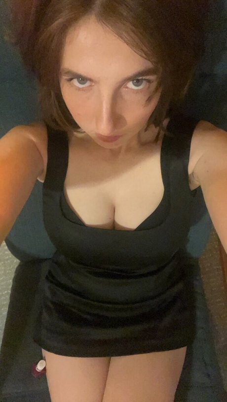 Megan Bitchell nudes model picture