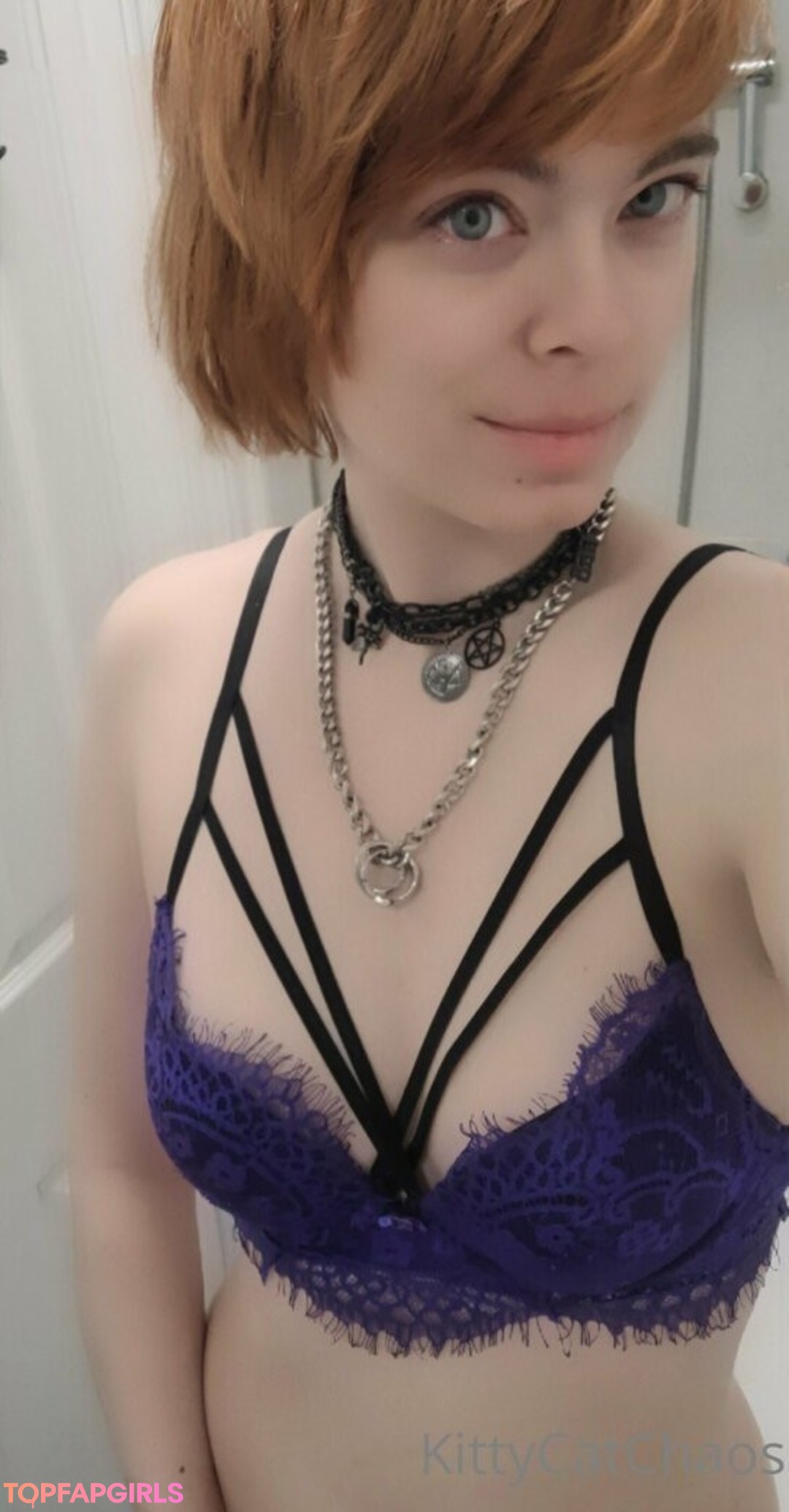 ladylolaria star sexy pictures