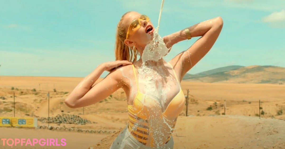 rachelkay hot pornstar pictures