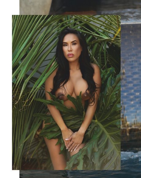 Jenny Sushe beautiful star pics