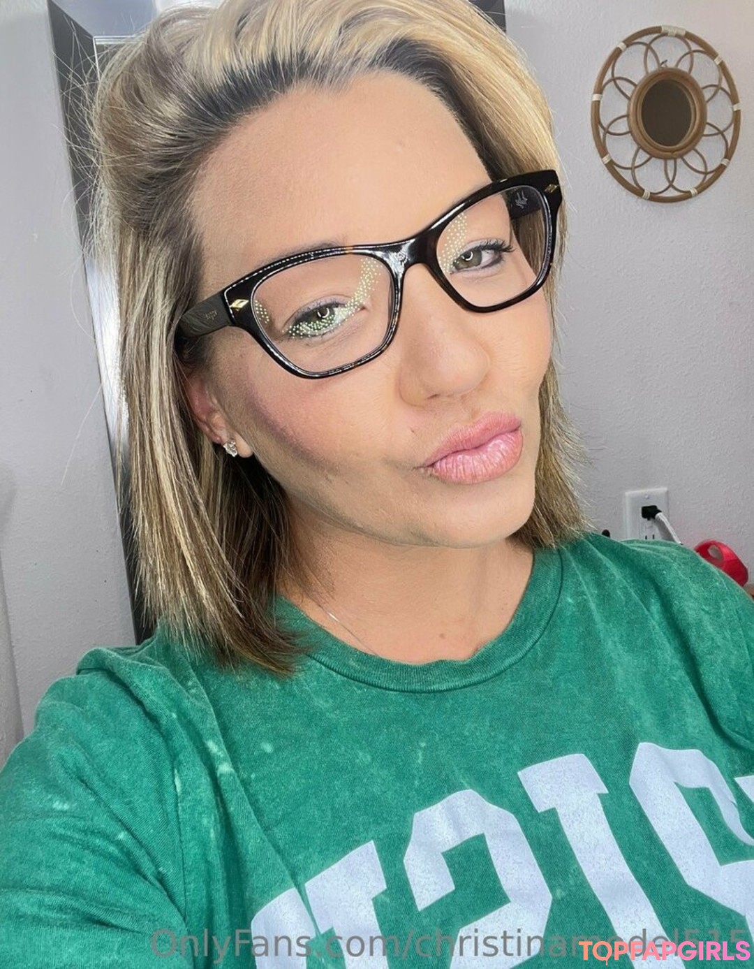swim onlyfans free porn archive