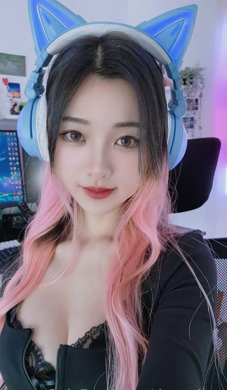 teacher milf onlyfans hot image