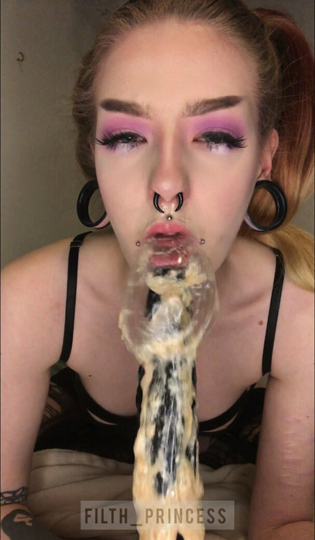 Filth Princess porn actress photo