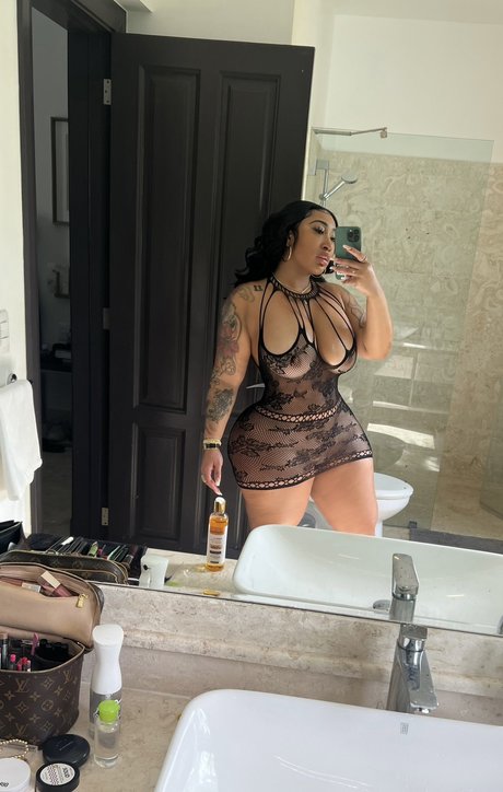 Tokyo Drift model nude image