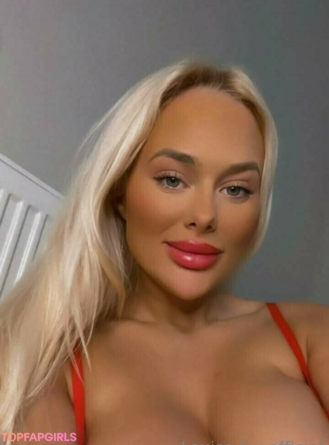 curvy muscle onlyfans sexy nude images