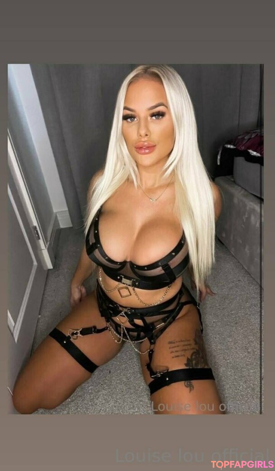 tattooed redhead onlyfans free xxx pic