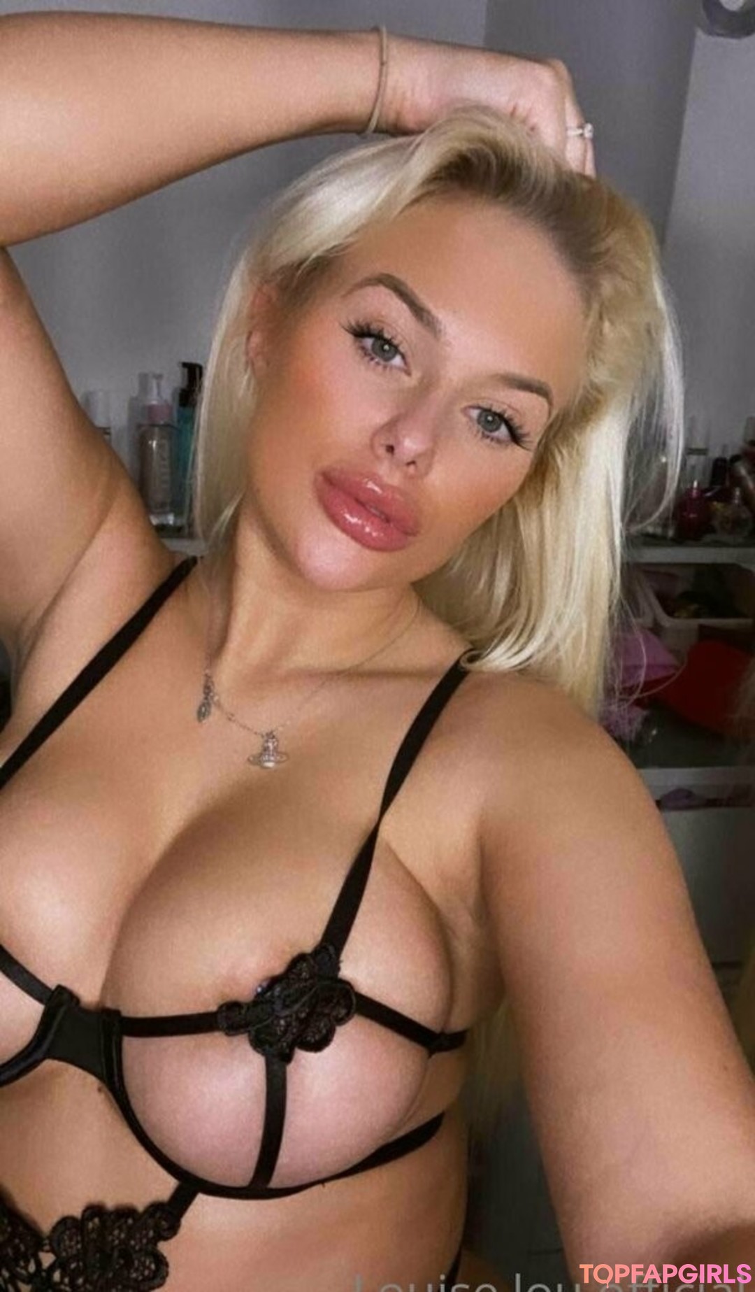 mature fake tits onlyfans pretty photos
