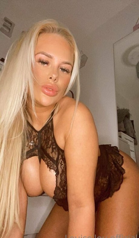 brunette petite onlyfans sexy naked archive