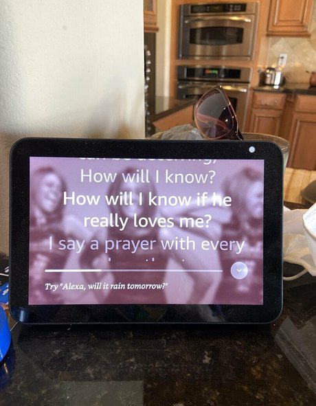 stepdaughter onlyfans free picture