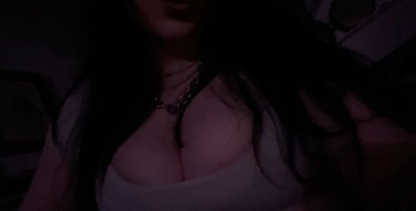 Angelinuhz pretty star pic