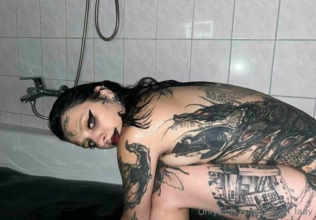 Draken lady nudes star img