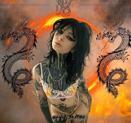 Draken lady hot model pic