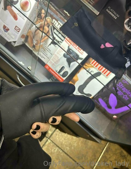 Draken lady free model image