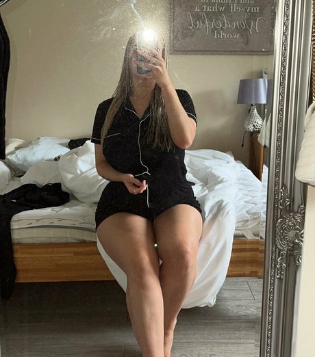 Sxren hot pornstar photo