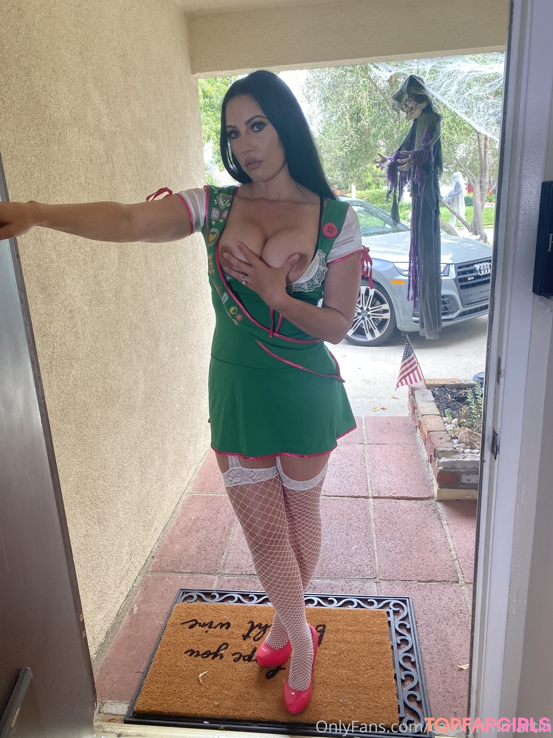 Carolyn Martin pornstar free img