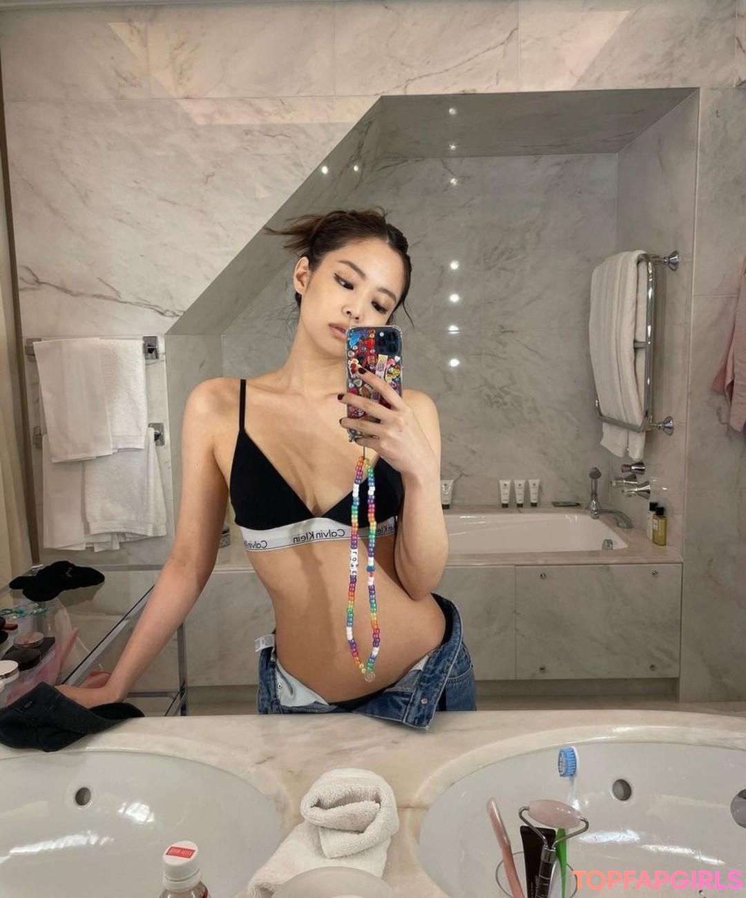 white shemale onlyfans adult pictures