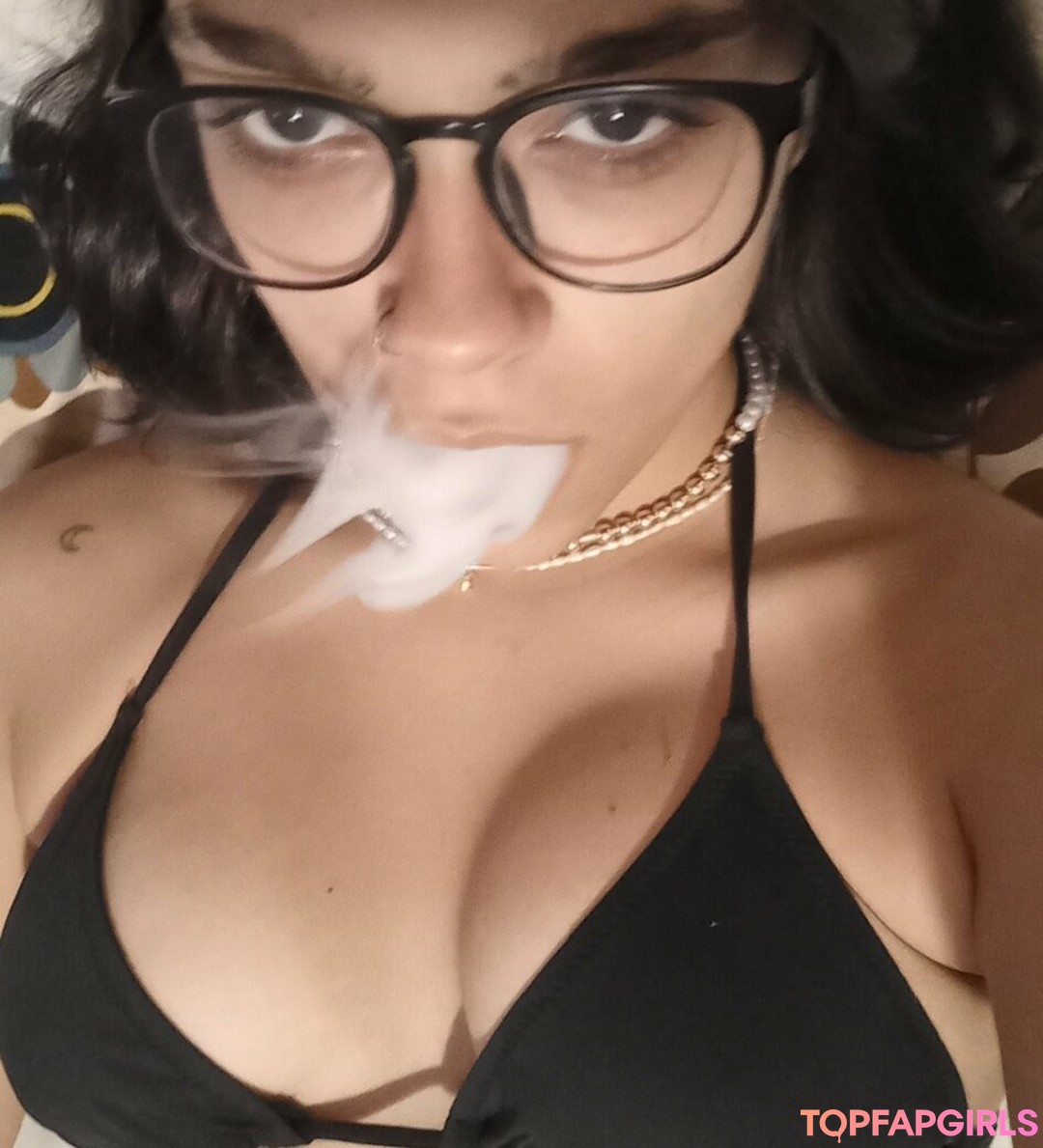 cleoisaway nude model galleries