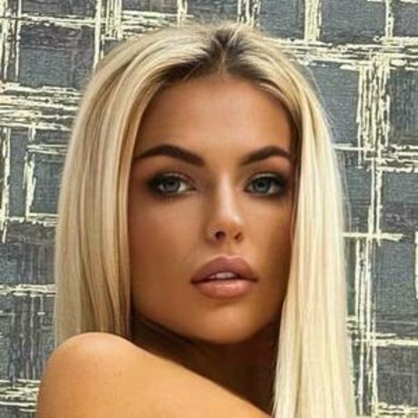 ladyboy xxx onlyfans art porn archive