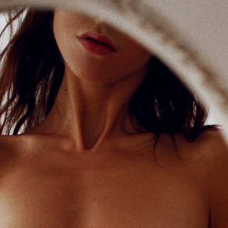 Estasique xxx star gallery