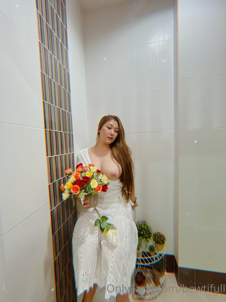 Bewtifull model art pic