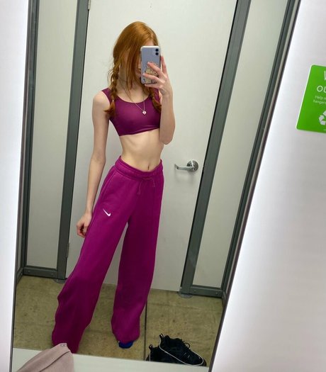 RedXXXSuede pornstar high quality img