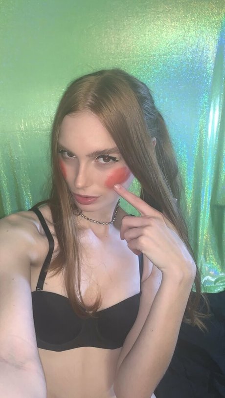 RedXXXSuede pornstar nudes photo