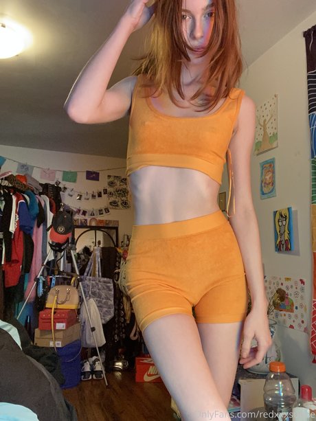 RedXXXSuede sex model picture