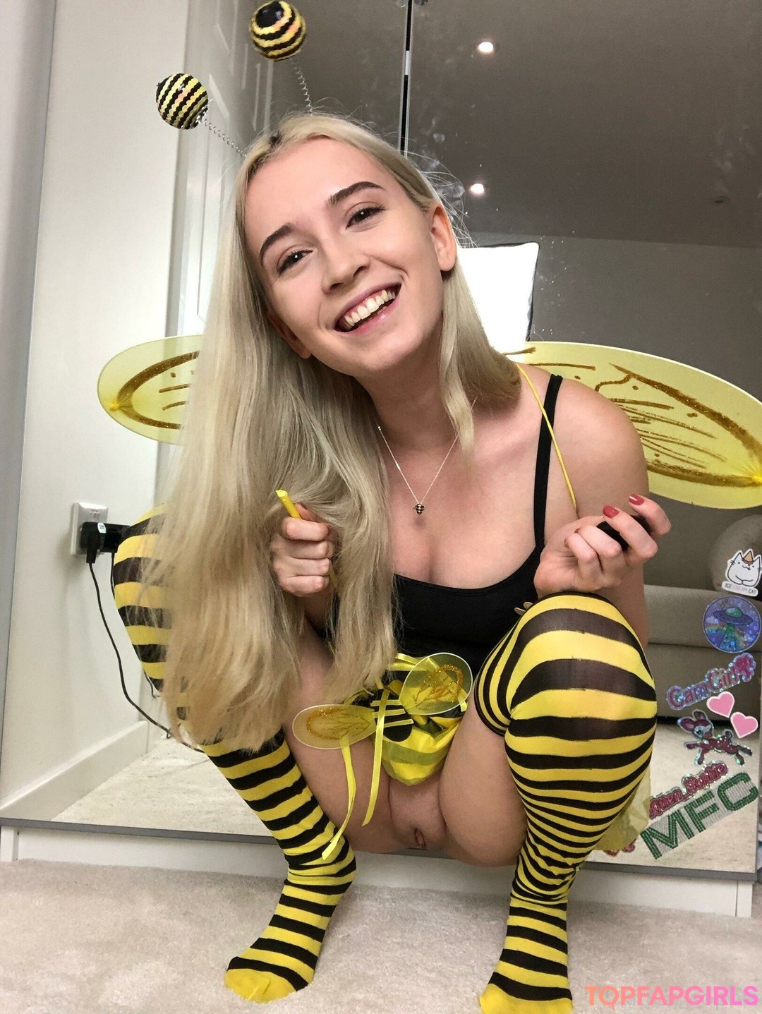 Kirabee pretty actress picture