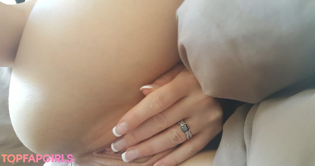 smile onlyfans sexy naked images
