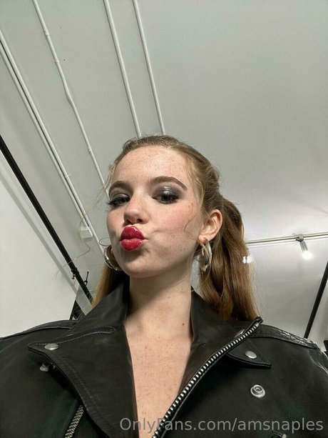 Ashley Suarez model gallery