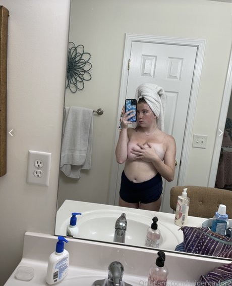 curvy lesbian onlyfans free porn images