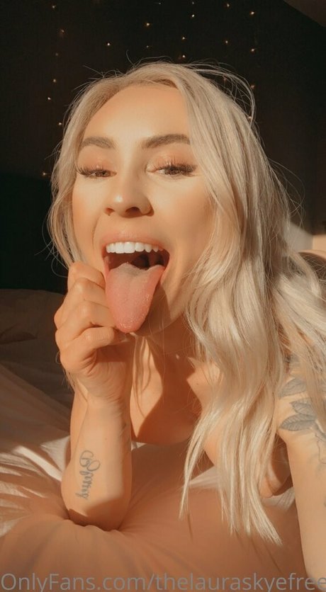 lauraskyeppv nice actress picture